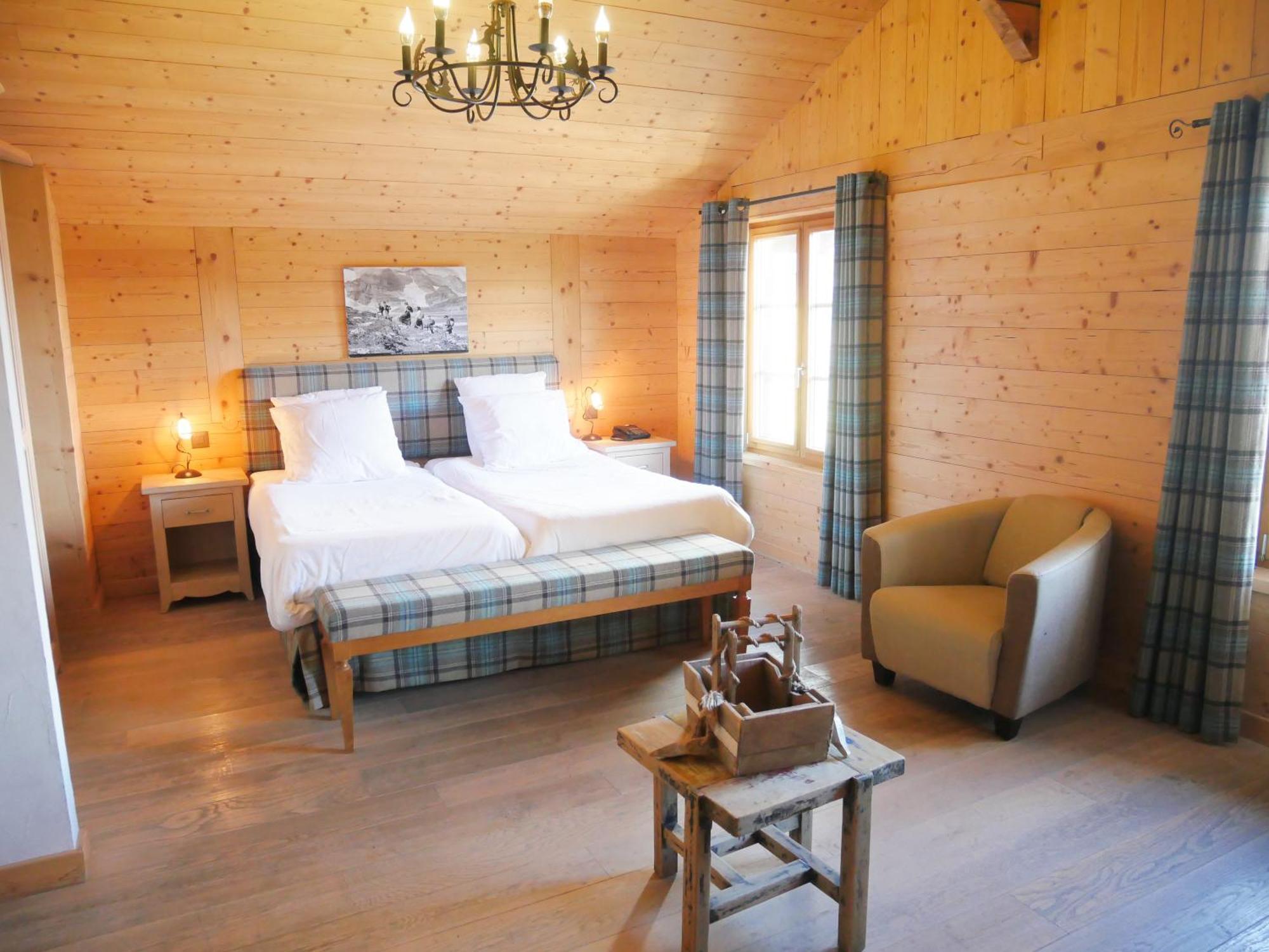 Between Boutique Hotel Chamoson Экстерьер фото